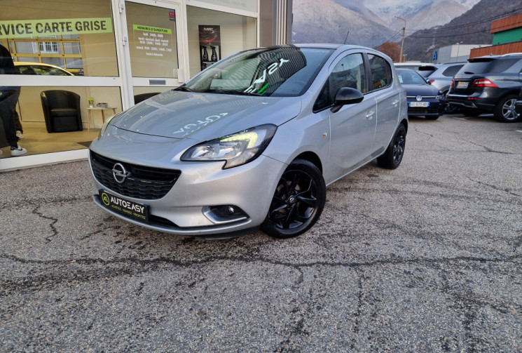 Opel Corsa 1.4 90 Black Edition