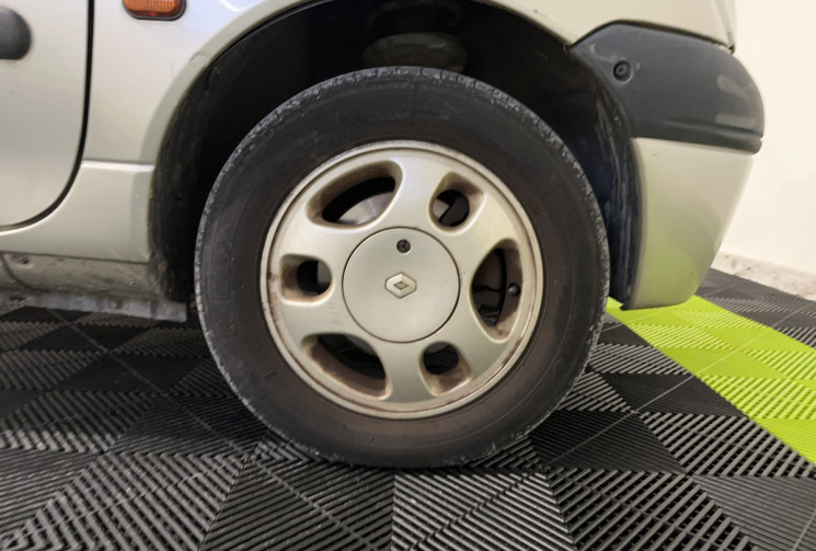 Renault Twingo (C06) 1.2 60ch Initiale