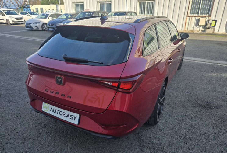 SEAT Leon SPORTOURER 1.4 e-Hybrid 245ch DSG6 * sièges chauffant * entretien complet*