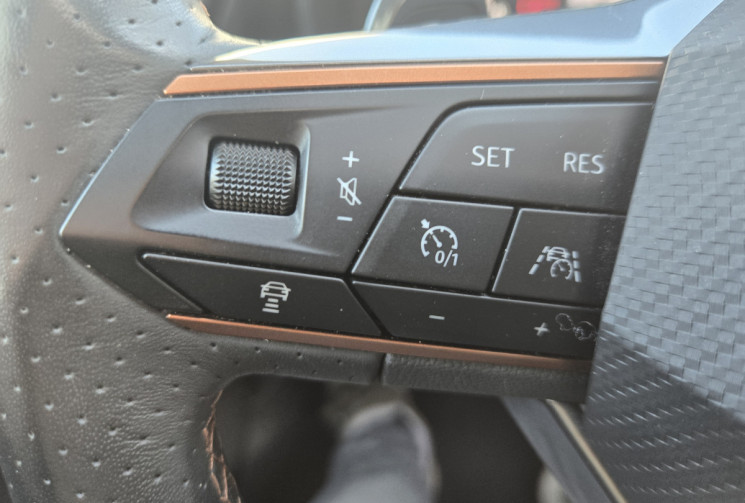 CUPRA Leon SPORTOURER V 1.4 e-Hybrid 245ch DSG6 PHEV * sièges chauffant * entretien complet*