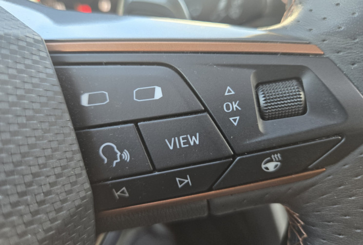 SEAT Leon SPORTOURER 1.4 e-Hybrid 245ch DSG6 * sièges chauffant * entretien complet*