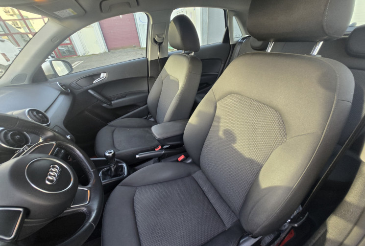 Audi A1 Sportback 1.0 TFSI 95ch ultra * faible KM * très bon état * CT vierge * entretien ok * 