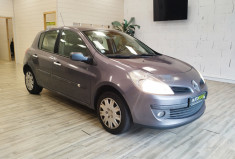 Renault Clio III 5 Portes 1.6 i 16V 111 cv