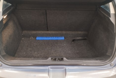 Renault Clio III 5 Portes 1.6 i 16V 111 cv