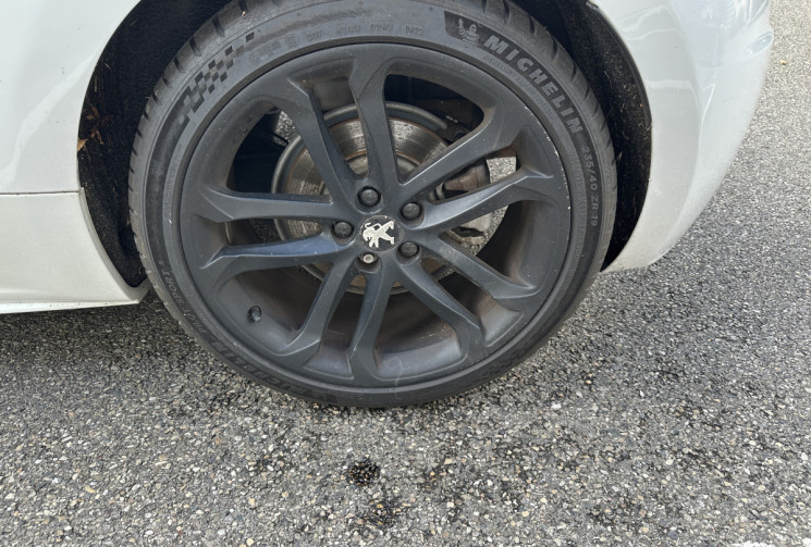 Peugeot RCZ 1.6 THP 16v 156 ch