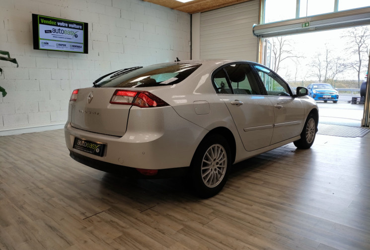 Renault LAGUNA III 1.5l DCI 110 Tom Tom Live 2EME MAIN 