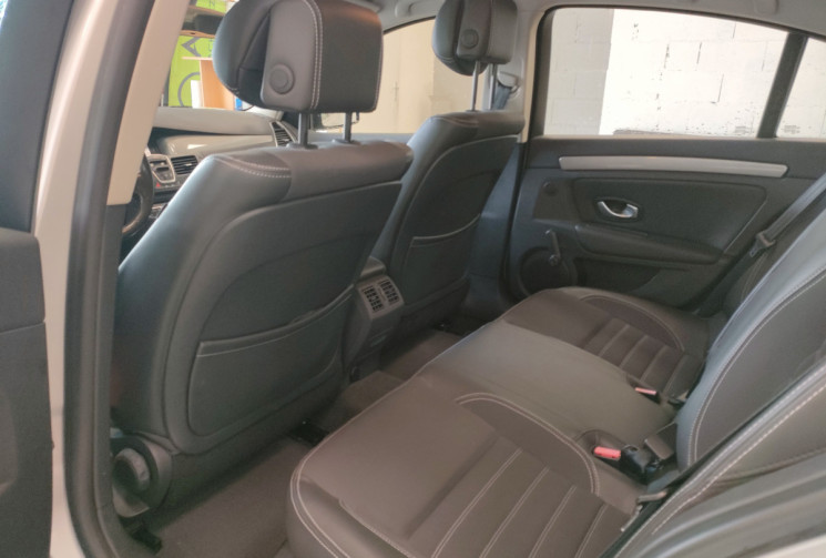 Renault LAGUNA III 1.5l DCI 110 Tom Tom Live 2EME MAIN 