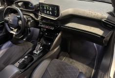Peugeot 2008 1.2 PureTech 155ch S&S GT Pack EAT8 / Distribution faite chez Peugeot 