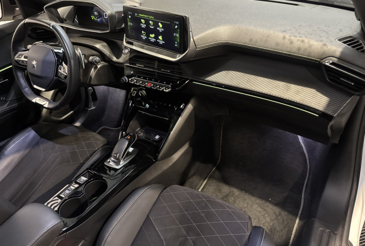 Peugeot 2008 1.2 PureTech 155ch S&S GT Pack EAT8 / Distribution faite chez Peugeot 