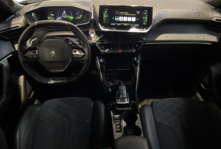 Peugeot 2008 1.2 PureTech 155ch S&S GT Pack EAT8 / Distribution faite chez Peugeot 