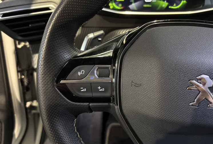 Peugeot 2008 1.2 PureTech 155ch S&S GT Pack EAT8 / Distribution faite chez Peugeot 