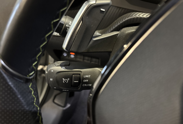 Peugeot 2008 1.2 PureTech 155ch S&S GT Pack EAT8 / Distribution faite chez Peugeot 