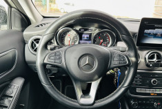 Mercedes GLA 200 156ch Sensation Etat exceptionnel / Attelage