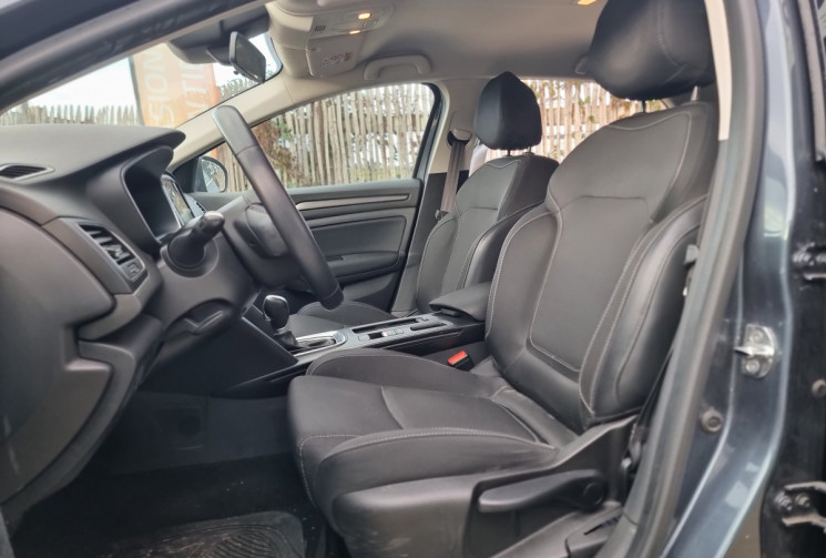 Renault Megane 1.6 E-TECH PLUG IN HYBRIDE 160 BUSINESS