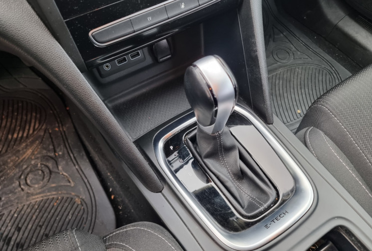 Renault Megane 1.6 E-TECH PLUG IN HYBRIDE 160 BUSINESS