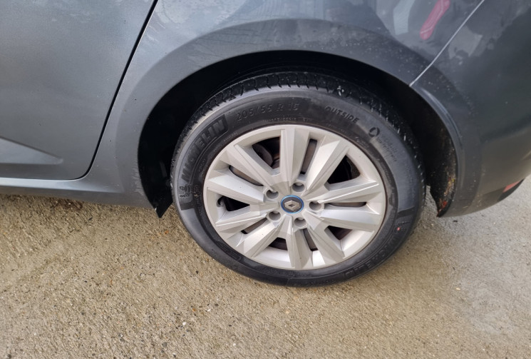 Renault Megane 1.6 E-TECH PLUG IN 160 BUSINESS