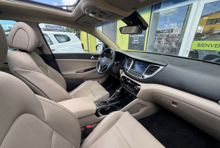 Hyundai Tucson III 1.7 CRDi 16V 2WD DCT7 S&S // Boîte auto Lounge // Première Main //Moteur a chaine