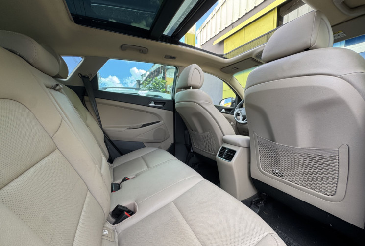 Hyundai Tucson III 1.7 CRDi 16V 2WD DCT7 S&S // Boîte auto Lounge // Première Main //Moteur a chaine