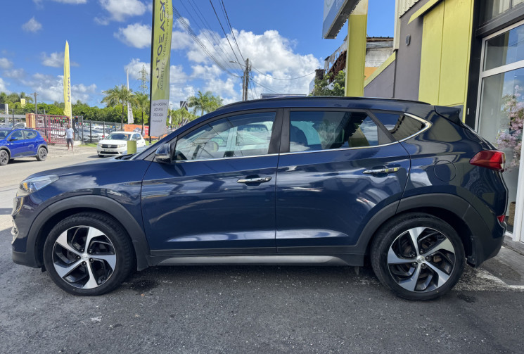 Hyundai Tucson III 1.7 CRDi 16V 2WD DCT7 S&S // Boîte auto Lounge // Première Main //Moteur a chaine