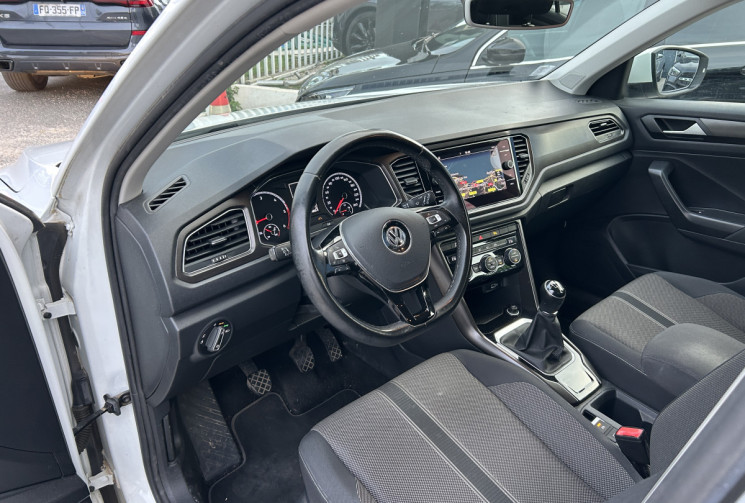 Volkswagen T-Roc 1.6 TDI 115 Ch Lounge BVM6 * CARPLAY * CAMERA DE RECUL