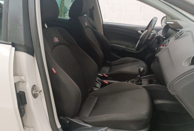 SEAT Ibiza FR IV HB 5 portes 1.4 TSi 16V DSG (7 rapports) 150 cv Boîte auto