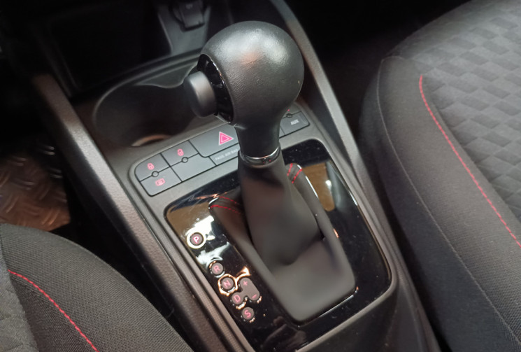 SEAT Ibiza FR IV HB 5 portes 1.4 TSi 16V DSG (7 rapports) 150 cv Boîte auto