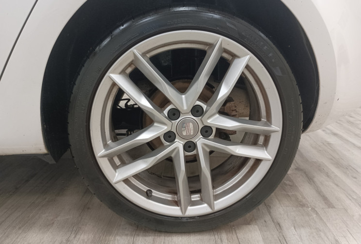 SEAT Ibiza FR IV HB 5 portes 1.4 TSi 16V DSG (7 rapports) 150 cv Boîte auto