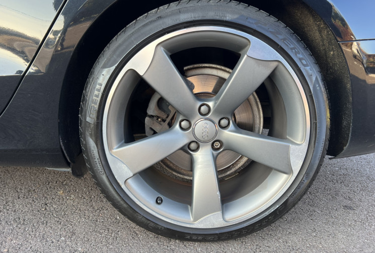 Audi A5 SPORTBACK Sportback Phase 2 (8TA) 3.0 TDi V6 Multitronic 204 CH BVA AVUS