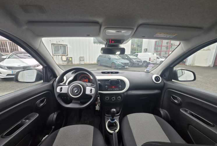 Renault Twingo 1.0 SCe 65ch Team Rugby * 1 ERE MAIN * ENTRETIEN FULL RENAULT * FAIBLE KM *          