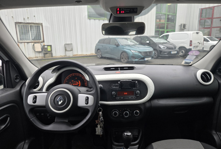 Renault Twingo 1.0 SCe 65ch Team Rugby * 1 ERE MAIN * ENTRETIEN FULL RENAULT * FAIBLE KM *          