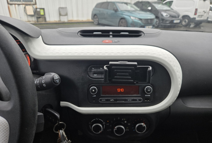 Renault Twingo 1.0 SCe 65ch Team Rugby * 1 ERE MAIN * ENTRETIEN FULL RENAULT * FAIBLE KM *          