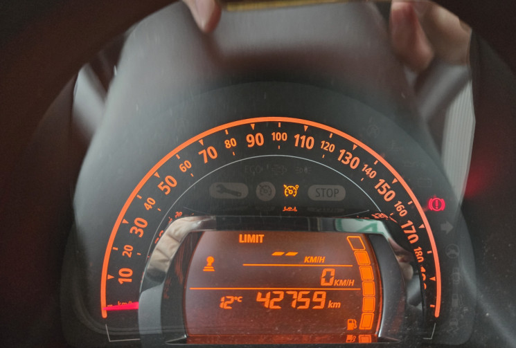 Renault Twingo 1.0 SCe 65ch Team Rugby * 1 ERE MAIN * ENTRETIEN FULL RENAULT * FAIBLE KM *          