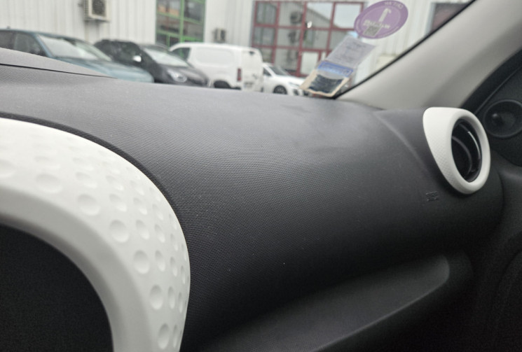 Renault Twingo 1.0 SCe 65ch Team Rugby * 1 ERE MAIN * ENTRETIEN FULL RENAULT * FAIBLE KM *          