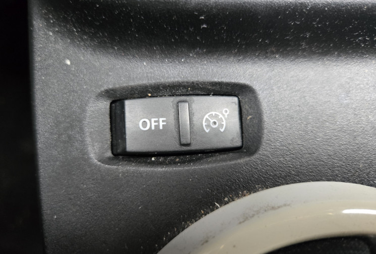 Renault Twingo 1.0 SCe 65ch Team Rugby * 1 ERE MAIN * ENTRETIEN FULL RENAULT * FAIBLE KM *          