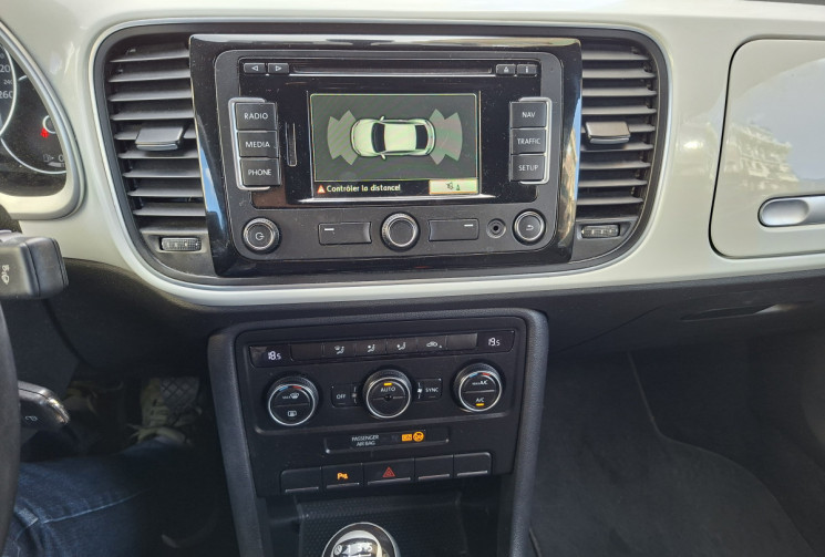 Volkswagen Coccinelle NEW BEETLE 1.6 TDI 105 CH ORIGIN