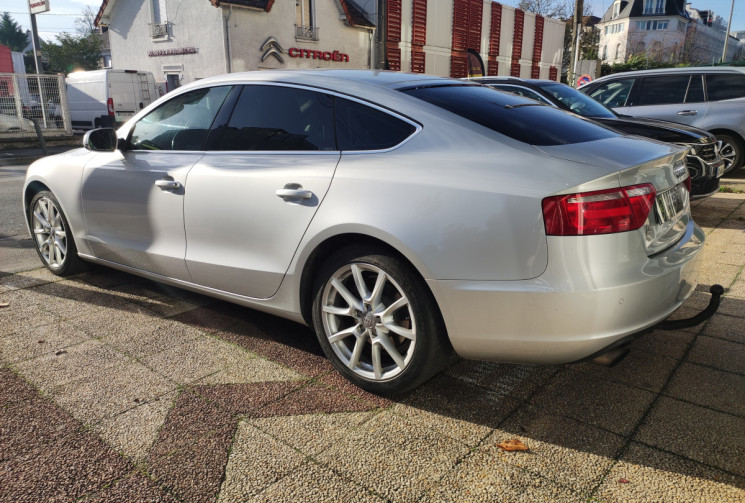 Audi A5 SPORTBACK  2.0 TFSI 180 cv AMBIENTE / Flexfuel
