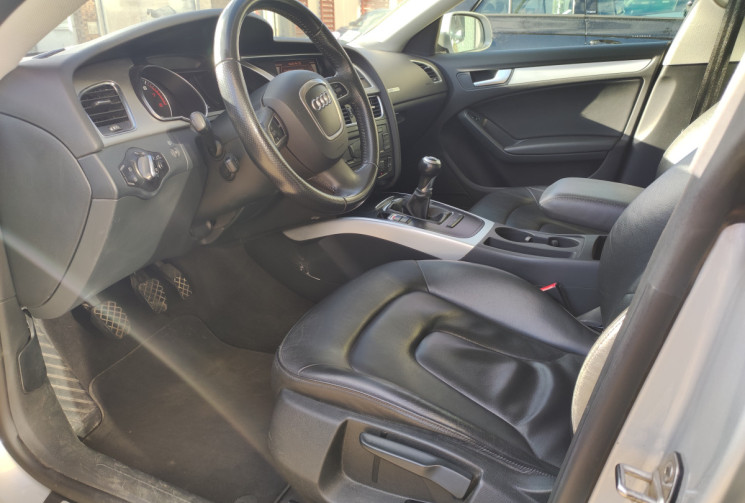 Audi A5 SPORTBACK  2.0 TFSI 180 cv AMBIENTE / Flexfuel