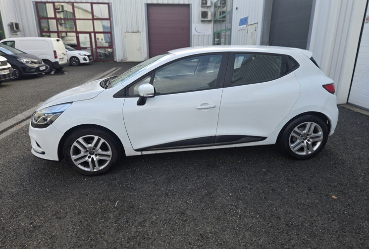 Renault Clio 1.5 dCi 75ch energy Business * DISTRIBUTION NEUVE * ENTRETIEN OK* 