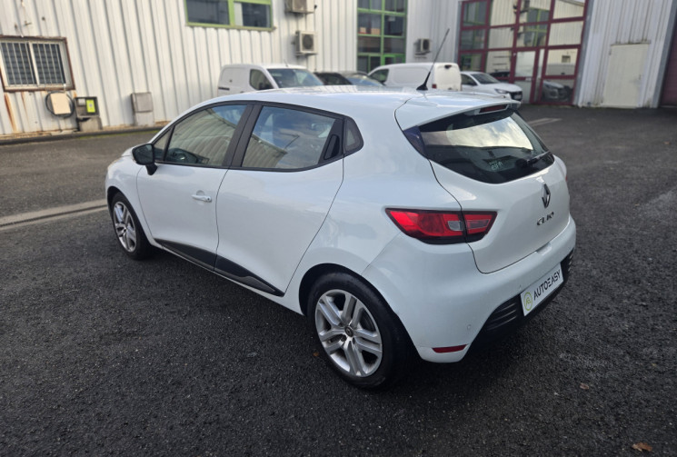 Renault Clio 1.5 dCi 75ch energy Business  5 PLACES * DISTRIBUTION NEUVE * ENTRETIEN OK* 