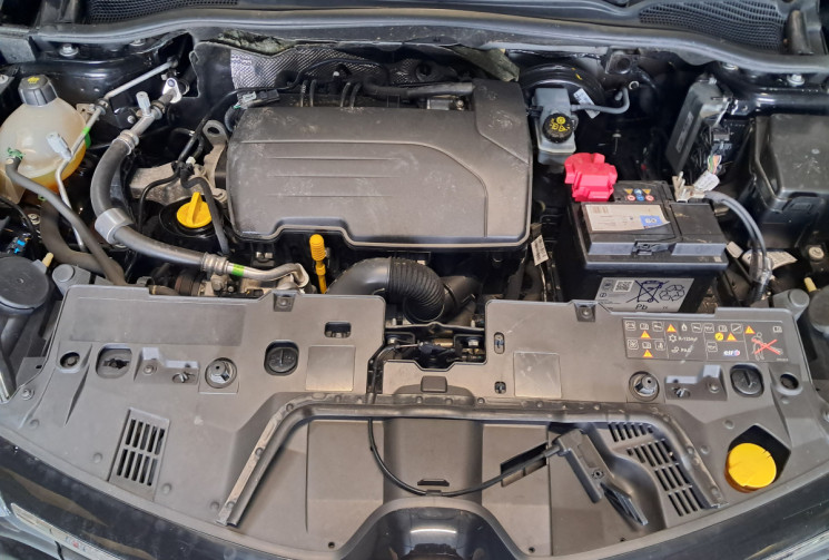 Renault Clio  IV 1.2 16V 75 cv Limited climauto gps  - TBE - SUIVI ENTRETIEN- DISTRI OK  - GARANTIE 