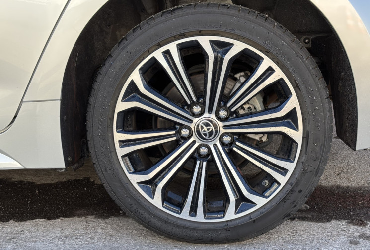 Toyota Corolla 1.8 HSD 122 DESIGN