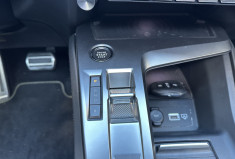 Peugeot 308 GT Pack 1.6 Hybride 225 e-EAT8 / Toit ouvrant / Cuir / Carplay / Lumiere Ambiance