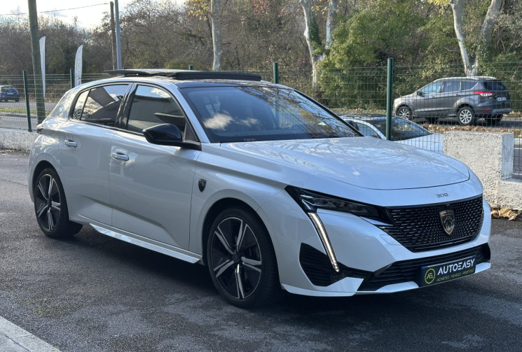 Peugeot 308 GT Pack 1.6 Hybride 225 e-EAT8 / Toit ouvrant / Cuir / Carplay / Lumiere Ambiance