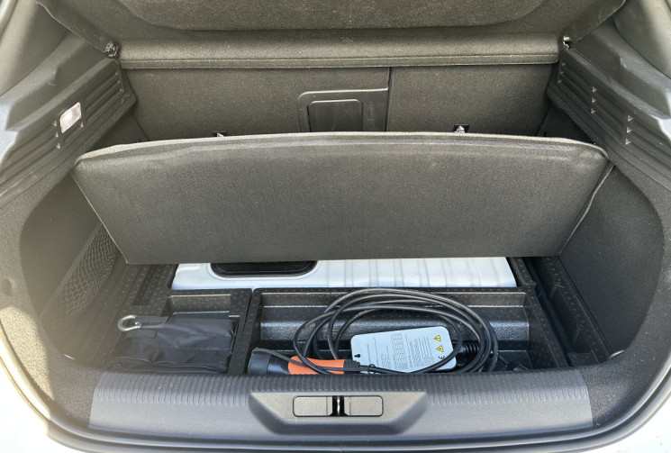 Peugeot 308 GT Pack 1.6 Hybride 225 e-EAT8 / Toit ouvrant / Cuir / Carplay / Lumiere Ambiance