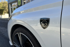 Peugeot 308 GT Pack 1.6 Hybride 225 e-EAT8 / Toit ouvrant / Cuir / Carplay / Lumiere Ambiance