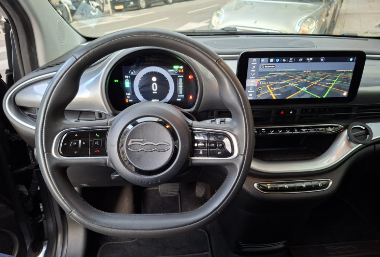 FIAT 500 FIAT 500e ICONE 118 CH 42kwh