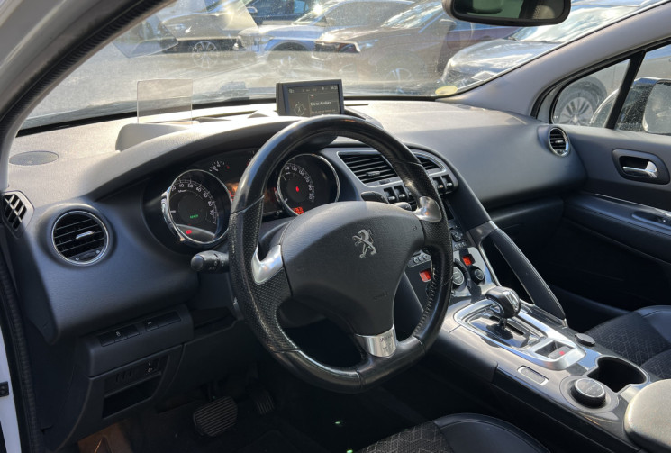 Peugeot 3008 HYBRID4 2.0 HDI 163 Pack ETG6 / Distribution OK / Attelage / Caméra