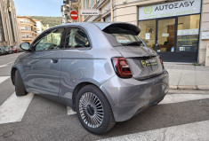 FIAT 500 FIAT 500e ICONE 118 CH 42kwh