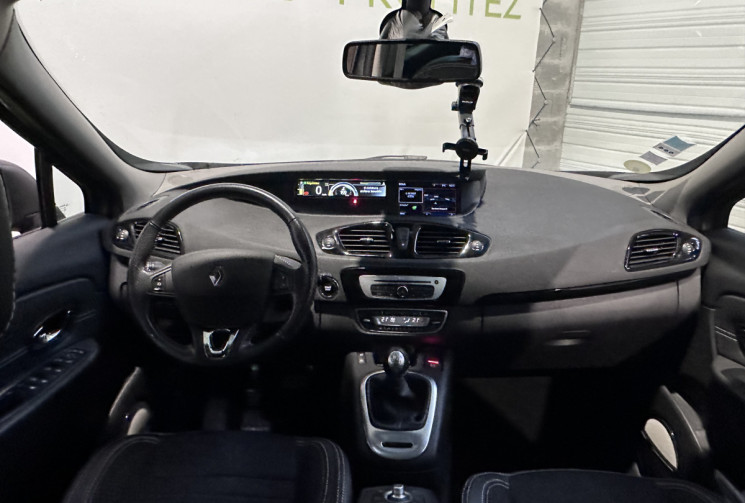 Renault GRAND SCENIC 1.5 dCi 110ch energy Bose eco² Euro6 7 places 