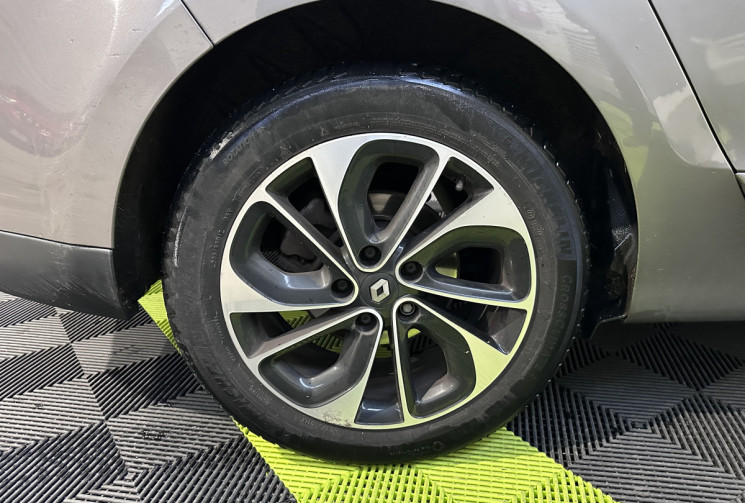 Renault GRAND SCENIC 1.5 dCi 110ch energy Bose eco² Euro6 7 places 